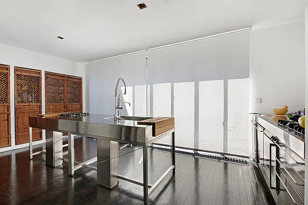 Rented by Corcoran | media 21