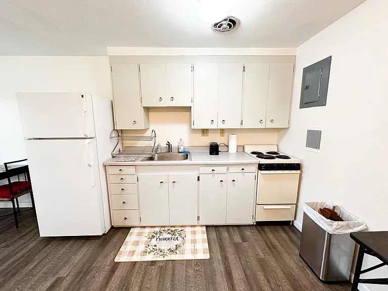 2500 N 45th St #2 — Photo 6