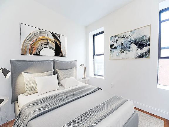4th image of 140 Orchard St #17