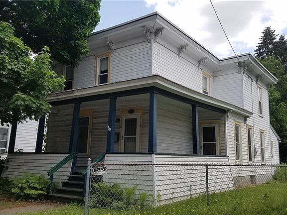 2nd image of 105 Clinton Ave