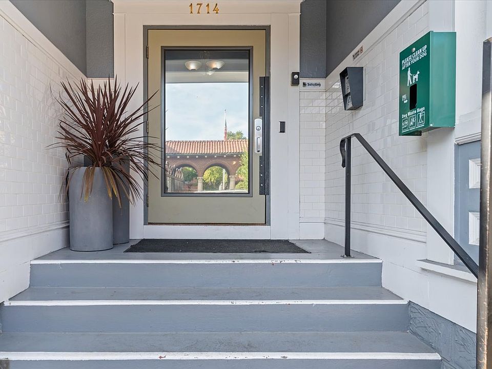 1st image of 1714 NW Couch St APT 20