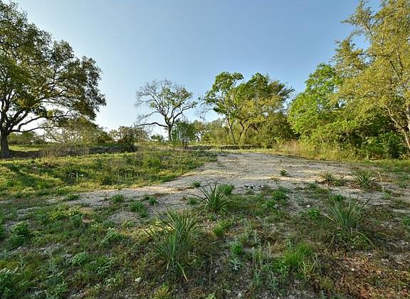 3rd image of 12914 Park Dr