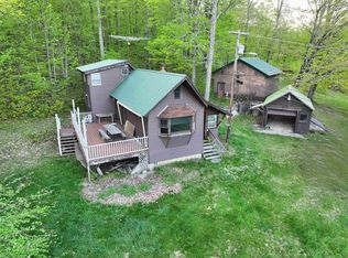 841 Farrar Rd, Chester, VT 05143