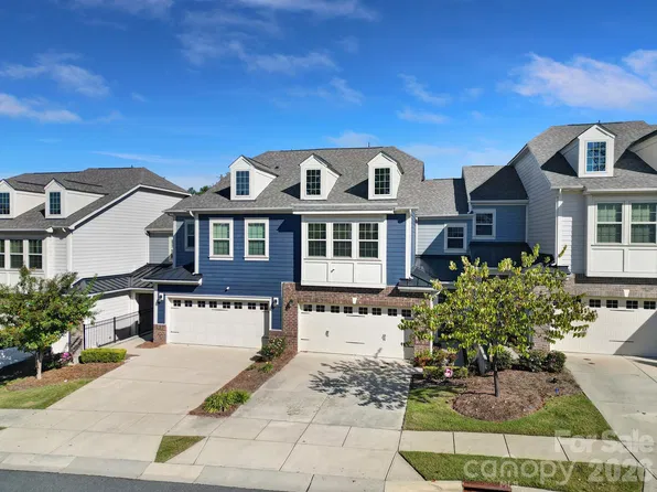 620 Amber Meadows Way, Tega Cay, SC 29708