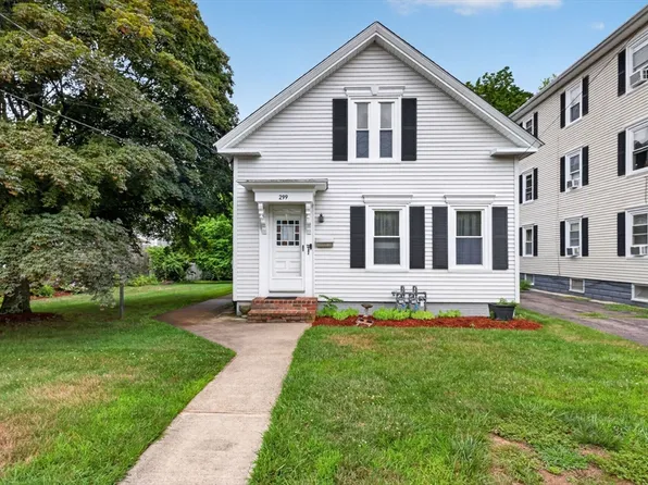 299 S Main St, Attleboro, MA 02703