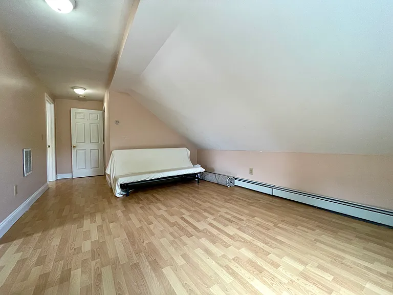 61 Hope St #2 — Photo 10