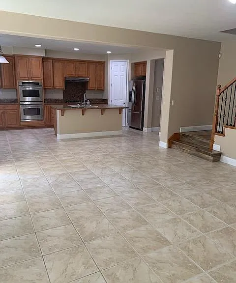 1716 Woodhaven Cir — Photo 4