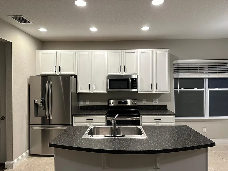 13377 Beebe Aly — Photo 6