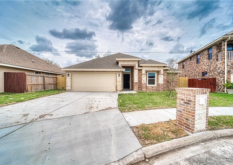 1st image of 3521 Water Oak Dr