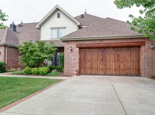119 Grande Summit Pt, Branson, MO 65616