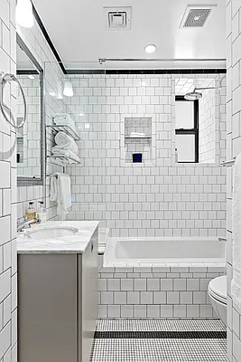 Rented by Douglas Elliman | media 27