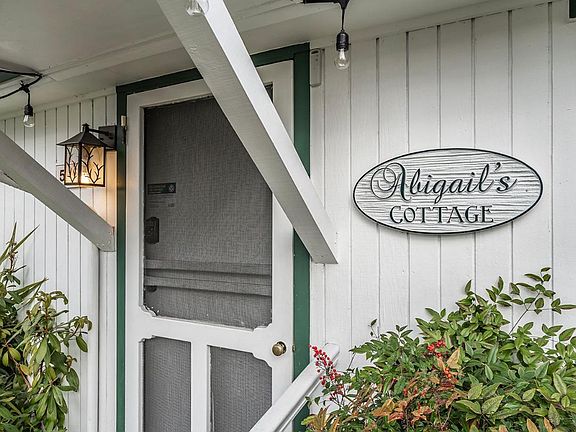 Abigail's Private Two Bedroom Cottage Ashland Oregon