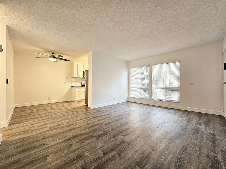 4463 Idaho St #10 — Photo 11