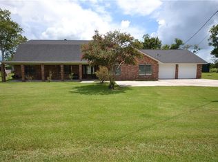 511 Eagle Dr, Raceland, LA 70394