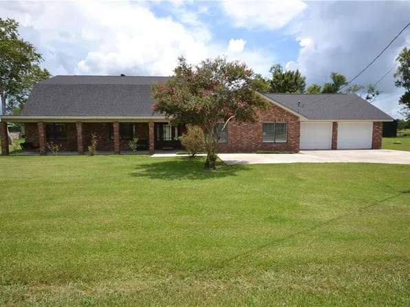 511 Eagle Dr, Raceland, LA 70394