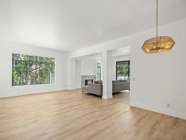 31 Oak Knls — Photo 21