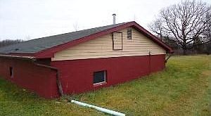 3rd image of 14501 Howard Rd