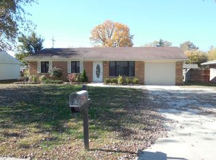 710 Sunset Blvd, Greenwood, IN 46142