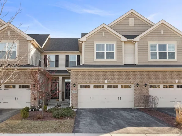 26515 W Countryside Ln, Plainfield, IL 60585