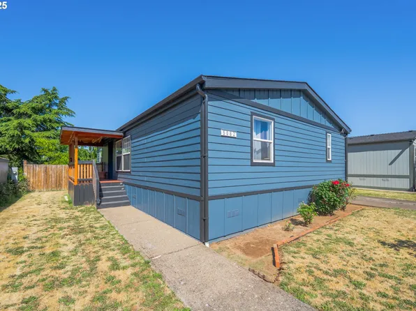 5082 Briarwood Cir N #9, Keizer, OR 97303