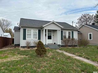606 N 16th St, Murphysboro, IL 62966