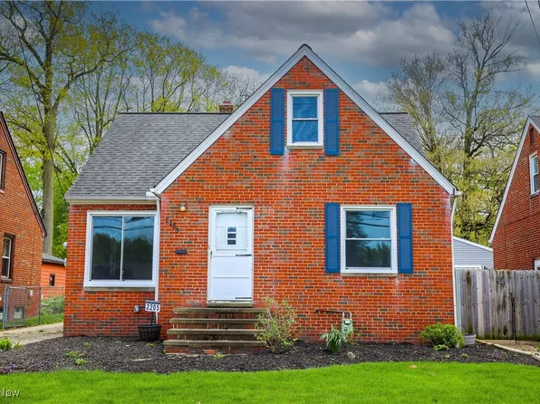 2205 Keystone Rd, Parma, OH 44134