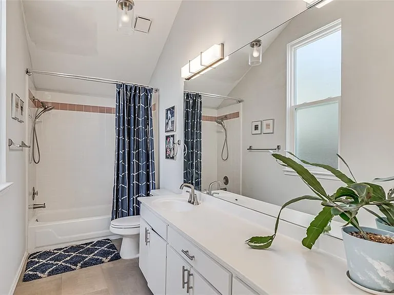 5606 Sedgefield Dr — Photo 17