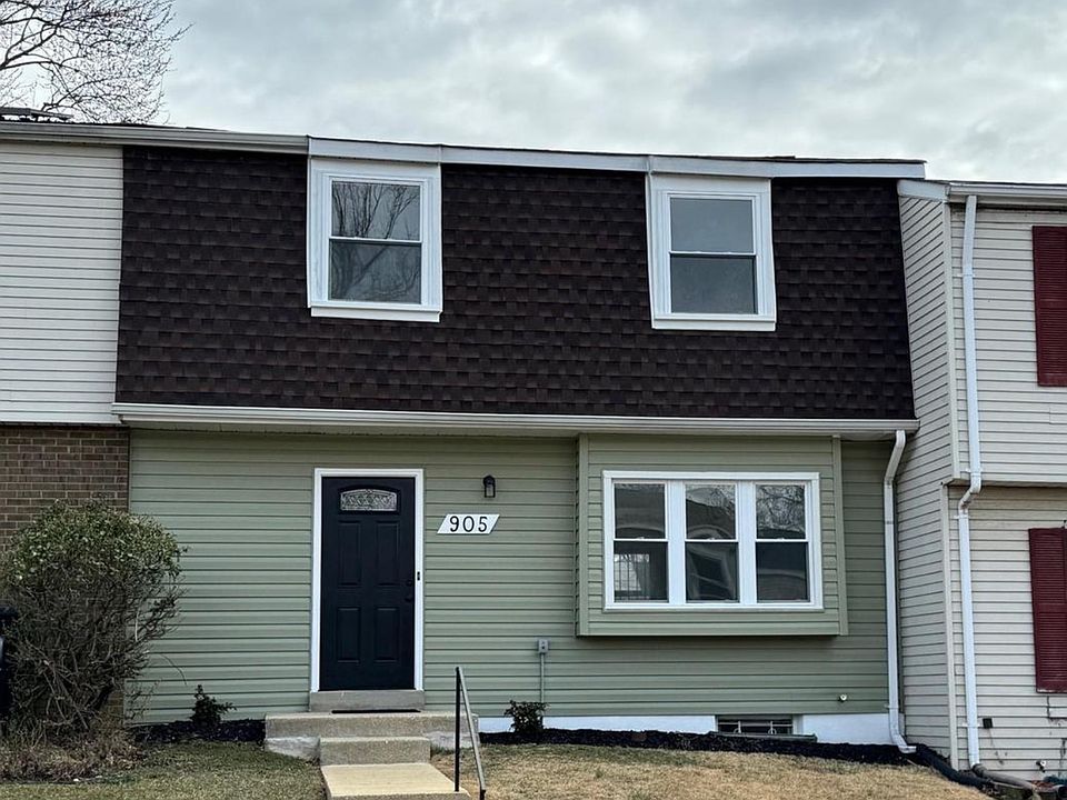 1st image of 905 Nadine Ct