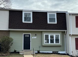 905 Nadine Ct, Landover, MD 20785