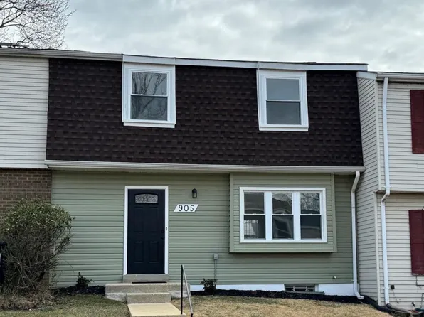 905 Nadine Ct, Landover, MD 20785