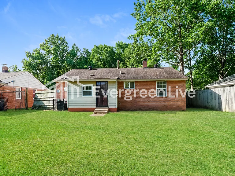 4610 Violet Ave — Photo 15