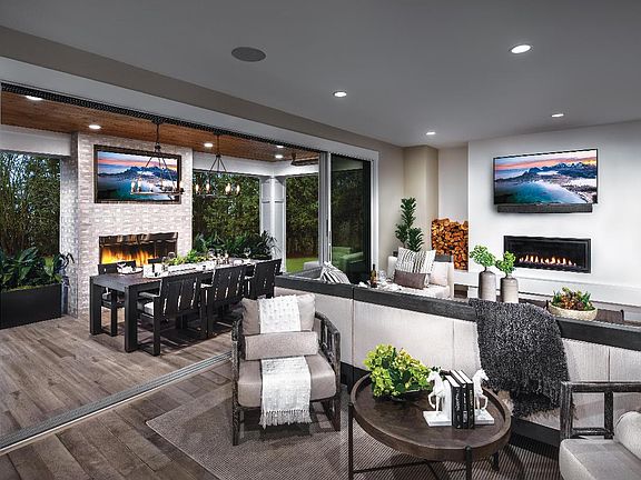 Seamless indoor outdoor living option