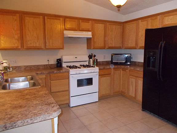 2nd image of 109 San De Cristo