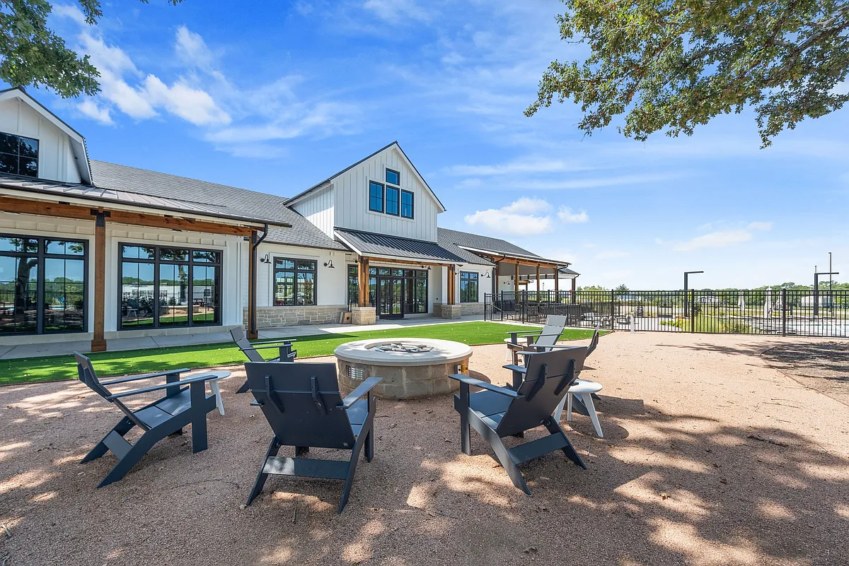 Building Photo - RockRose Ranch