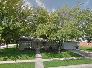 12 Murray Dr, South Charleston, OH