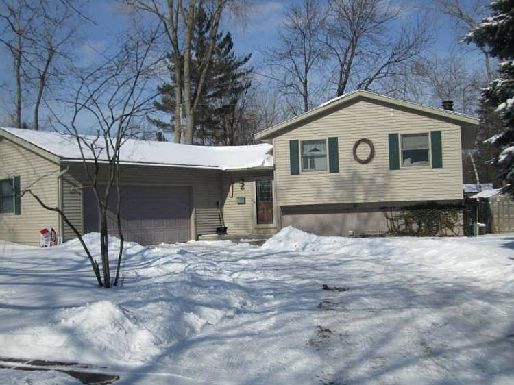 1st image of 3005 Canterbury Dr