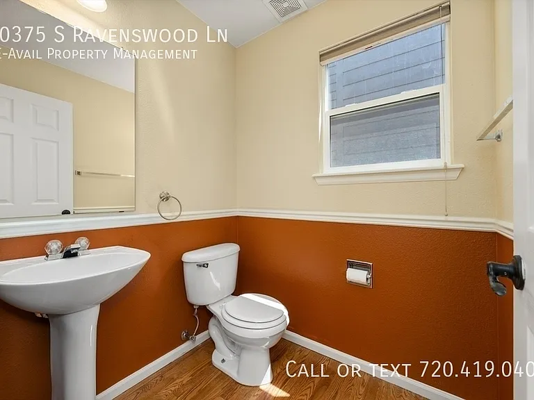 10375 S Ravenswood Ln — Photo 16