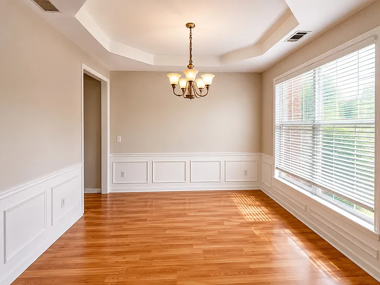 8330 Grenadier Trl — Photo 15
