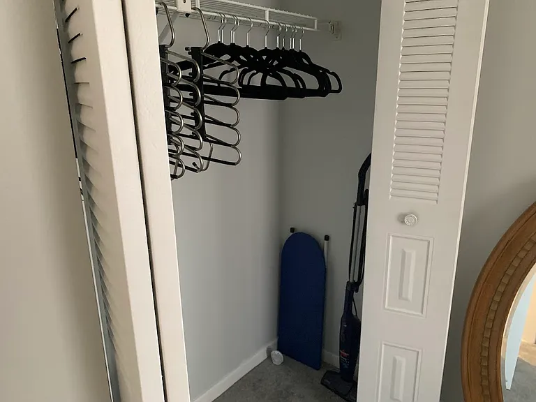 2049 SW McAllister Ln — Photo 8