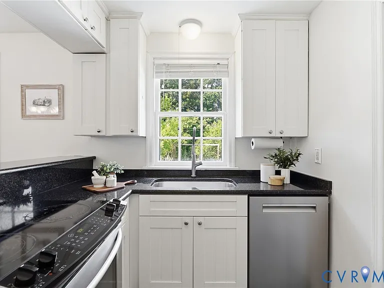 6412 Monument Ave — Photo 9