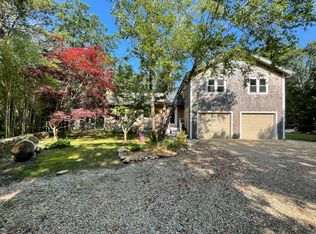 48 Oak Knoll Rd, West Tisbury, MA 02575