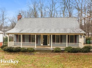 7117 Frances Irene Dr, Charlotte, NC 28215