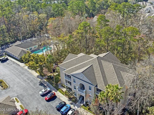 8601 BEACH Boulevard #206, Jacksonville, FL 32216