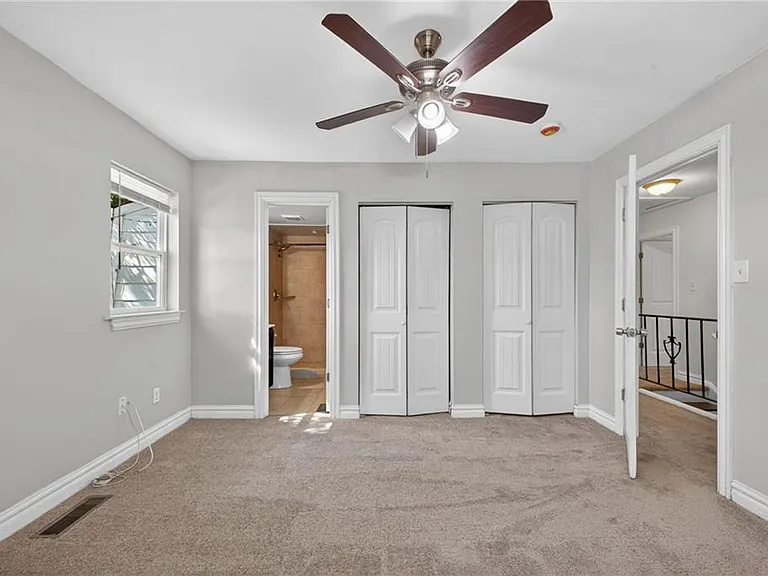 5676 Weblin Dr — Photo 23