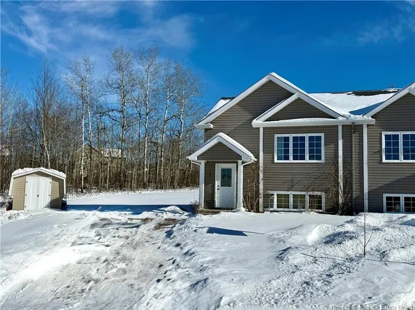 9 Jeremie Ct, Moncton, NB E1A 0B7