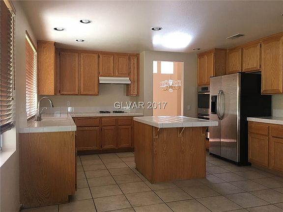 5th image of 1220 Moorpoint Dr #0