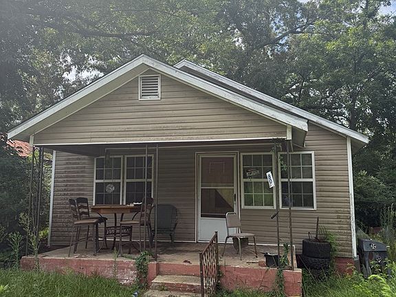 2nd image of 80 Kolomoki St NW