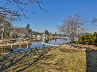 105 Conleys Grove Rd, Derry, NH 03038