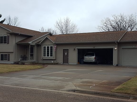 2nd image of 2410 Irving St