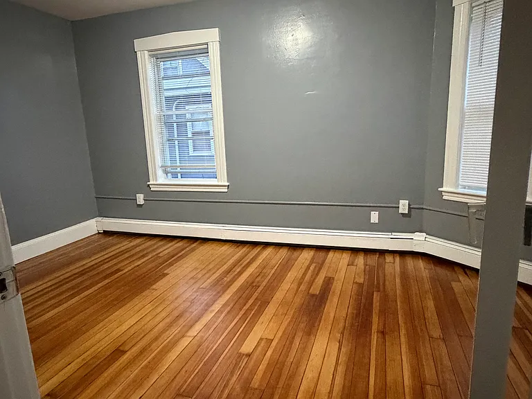 42 Riverside St #4 — Photo 9